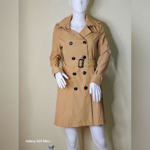Burberry london trenchcoat for women